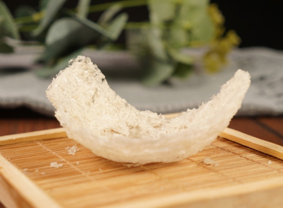 控制單次食用量(干燕窩3-5g)，糖尿病患者慎選甜配料